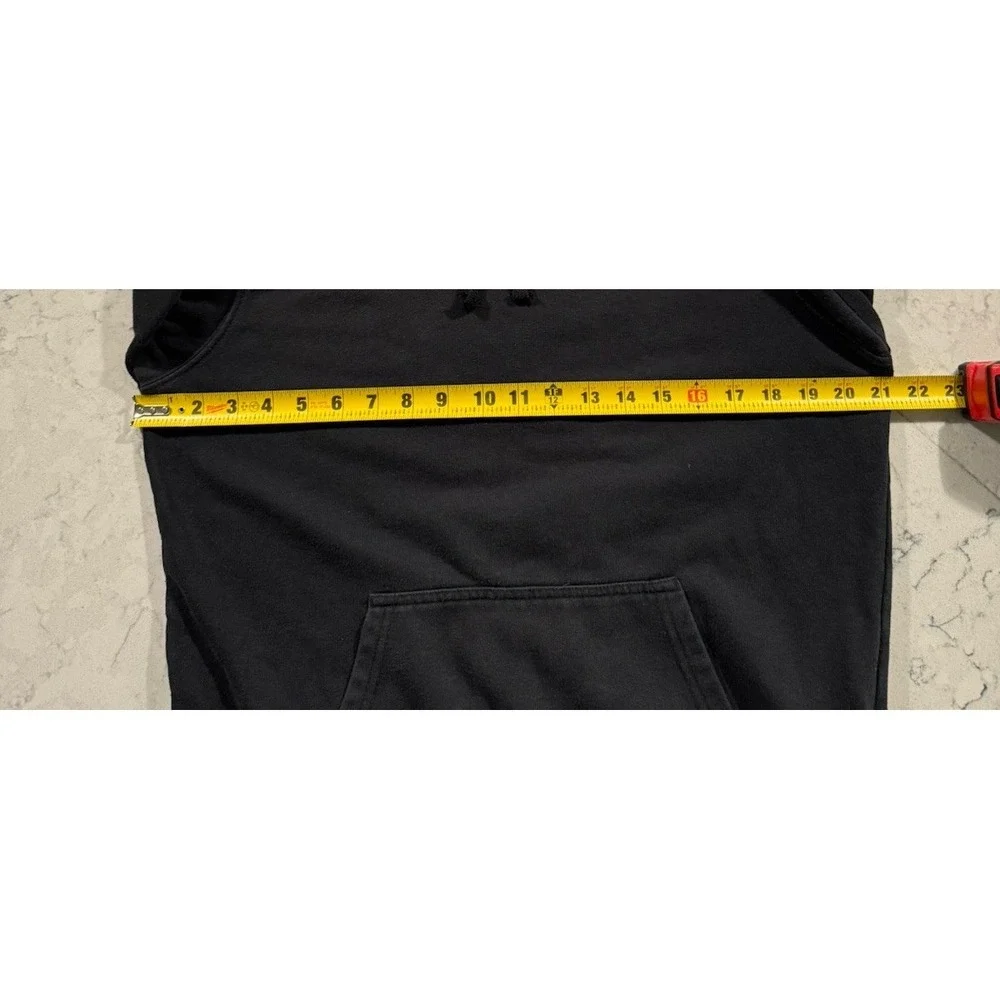 The North Face Hoodie Mens Small Black Graphic Outdoor Hiking Casual Sweatshirt